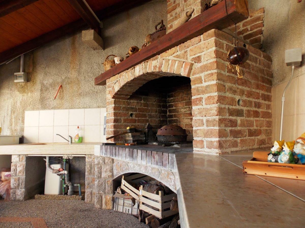 Guarda Alla Vita Njivice Ngoại thất bức ảnh